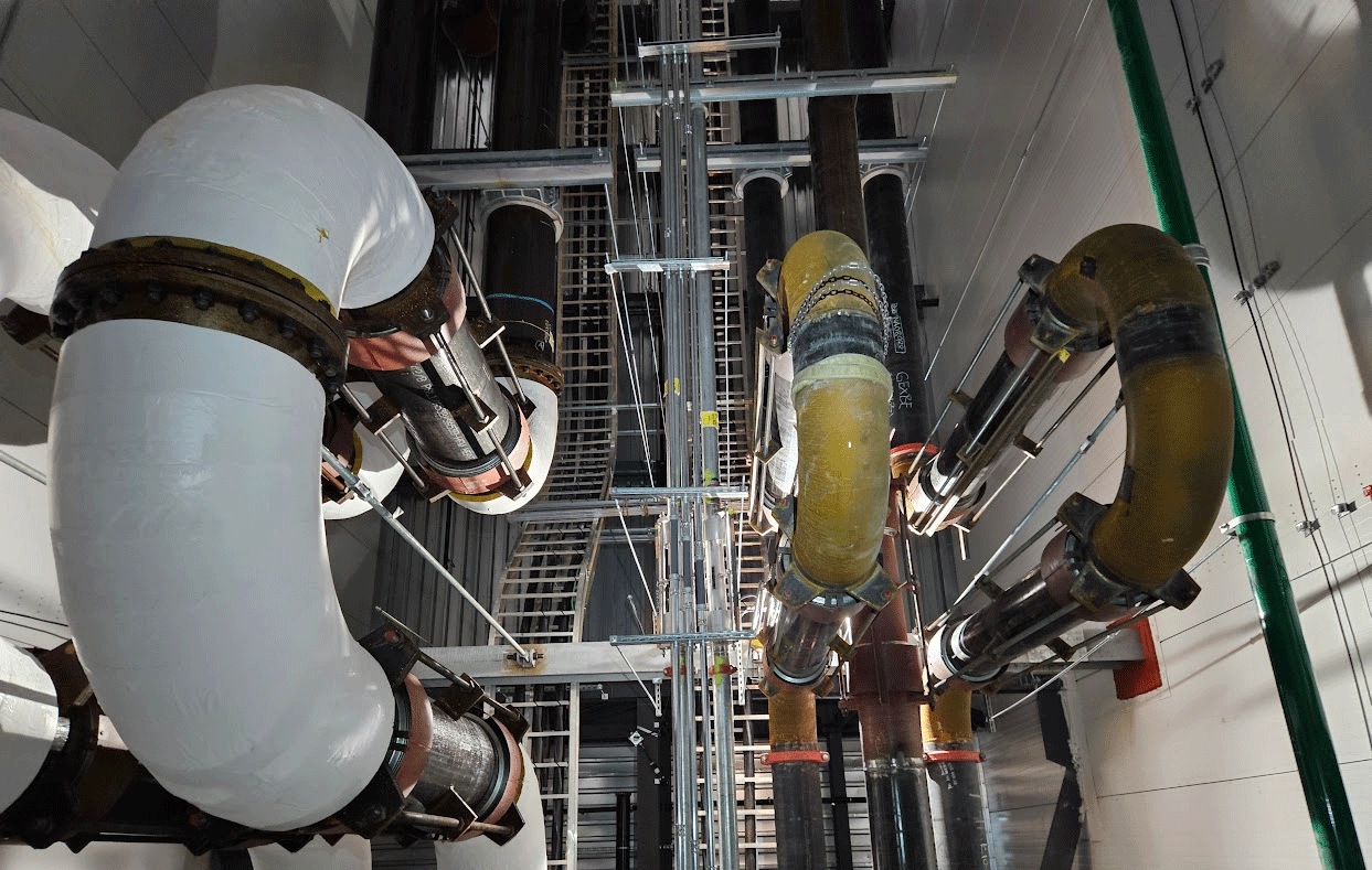 U loop expansion joint fabrication